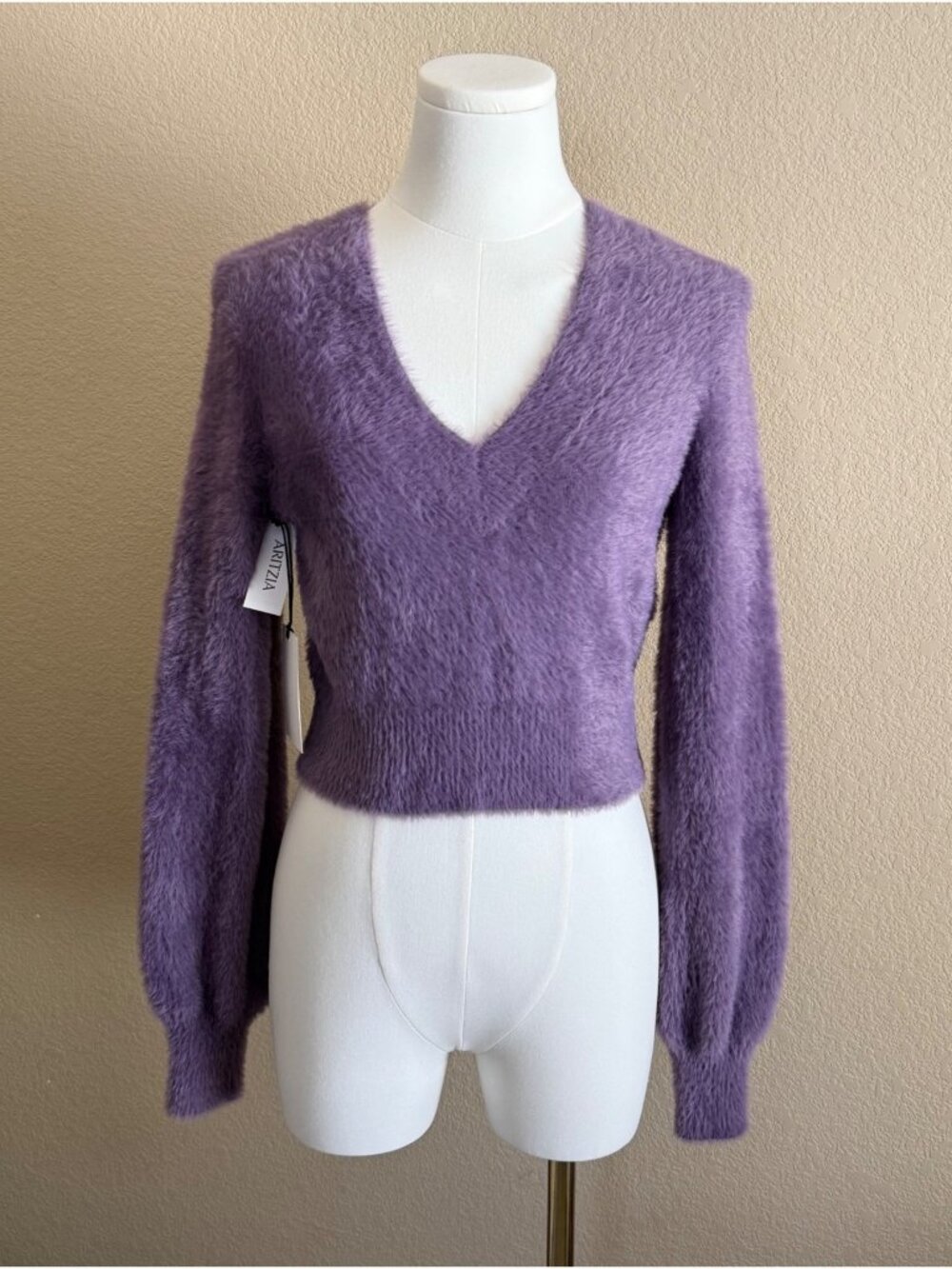 ARITZIA Sunday Best Kitten Pullover V-Neck Sweater in Violet Haze